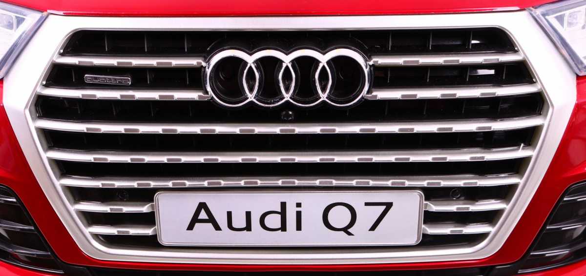 Vaikiškas elektromobilis Audi Q7, raudonas