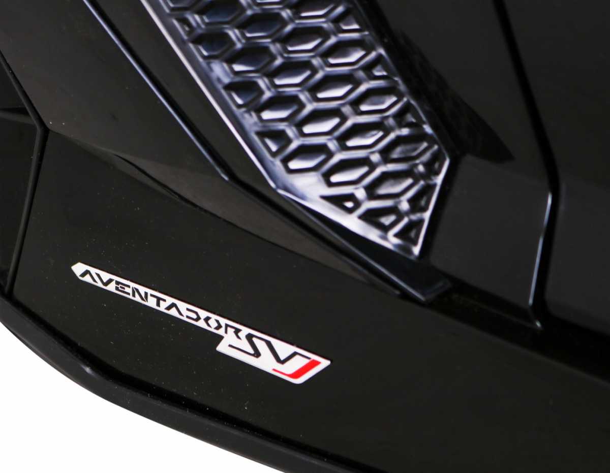 Dvivietis elektromobilis Lamborghini SVJ DRIFT, juodas