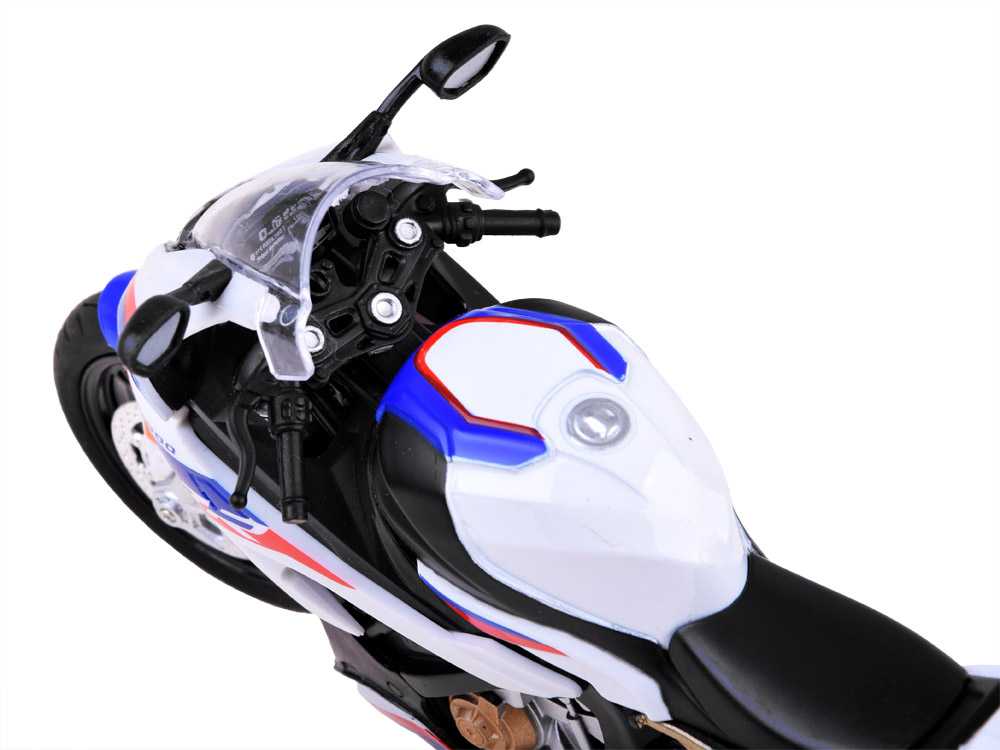 Motociklo modelis BMW S1000RR, baltas