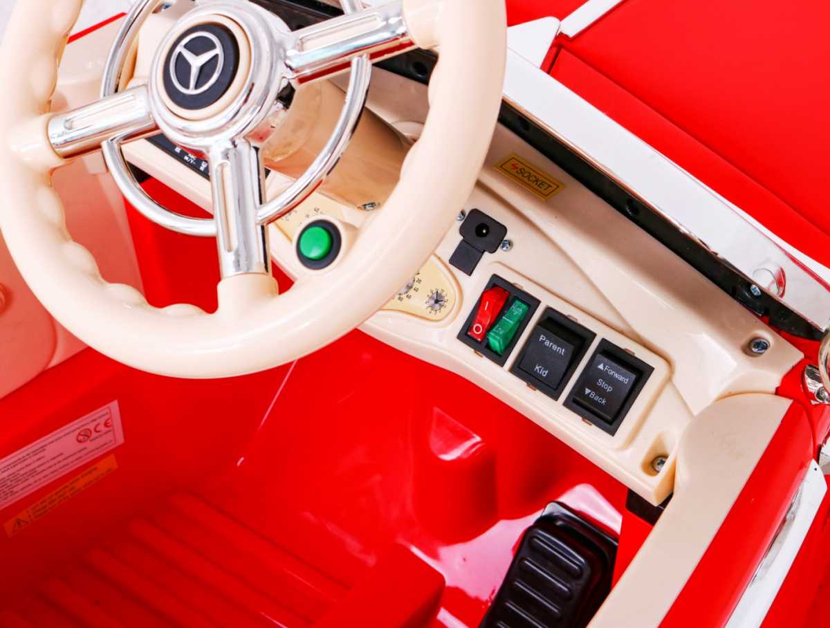 Vienvietis elektromobilis Mercedes Benz Retro, raudonas