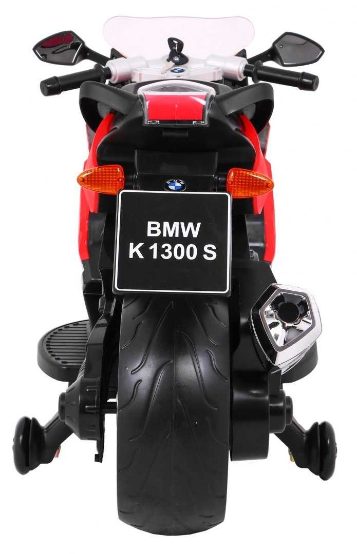 Elektrinis motociklas BMW K1300S, raudonas