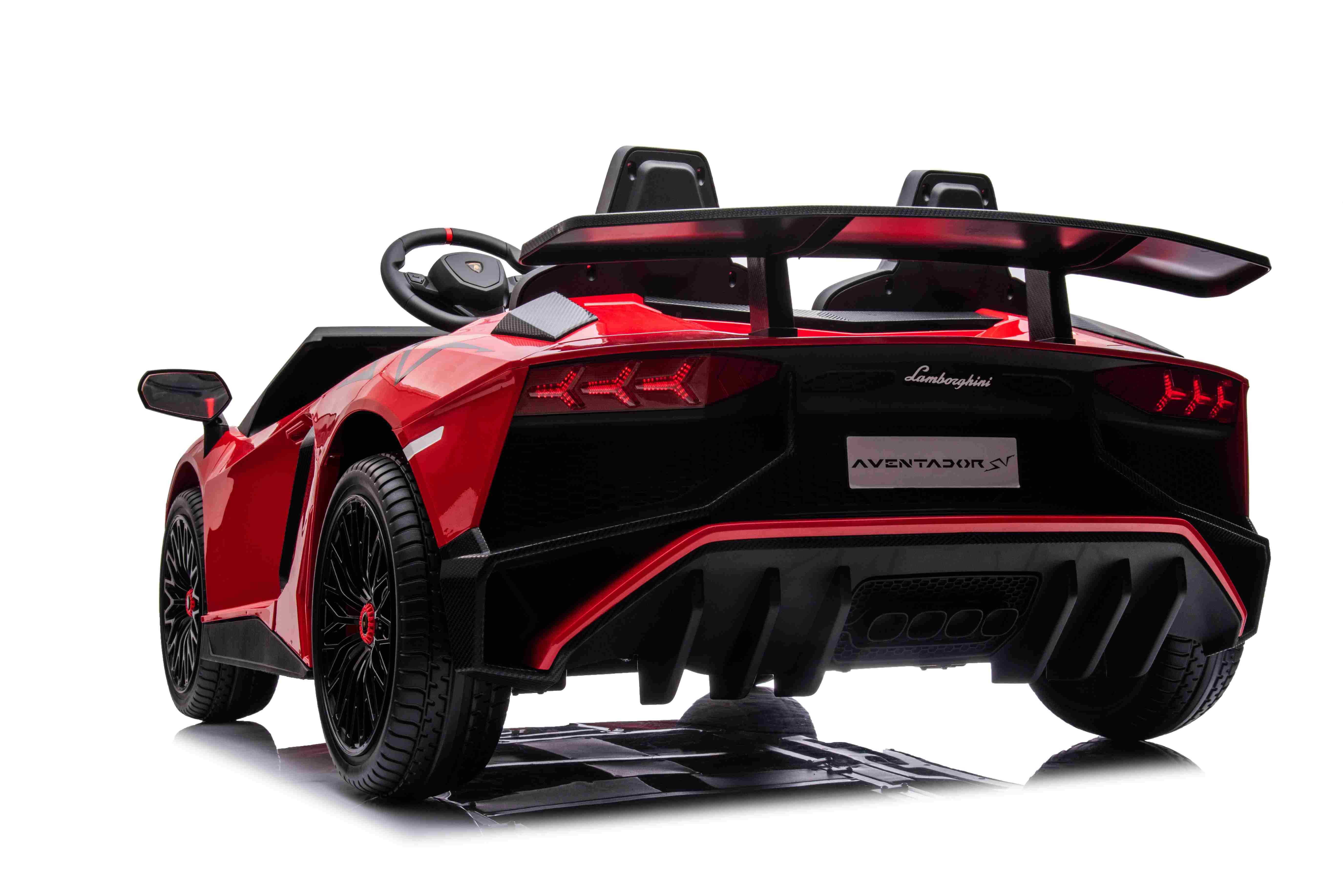 Lamborghini Aventador SV elektromobilis, raudonos spalvos
