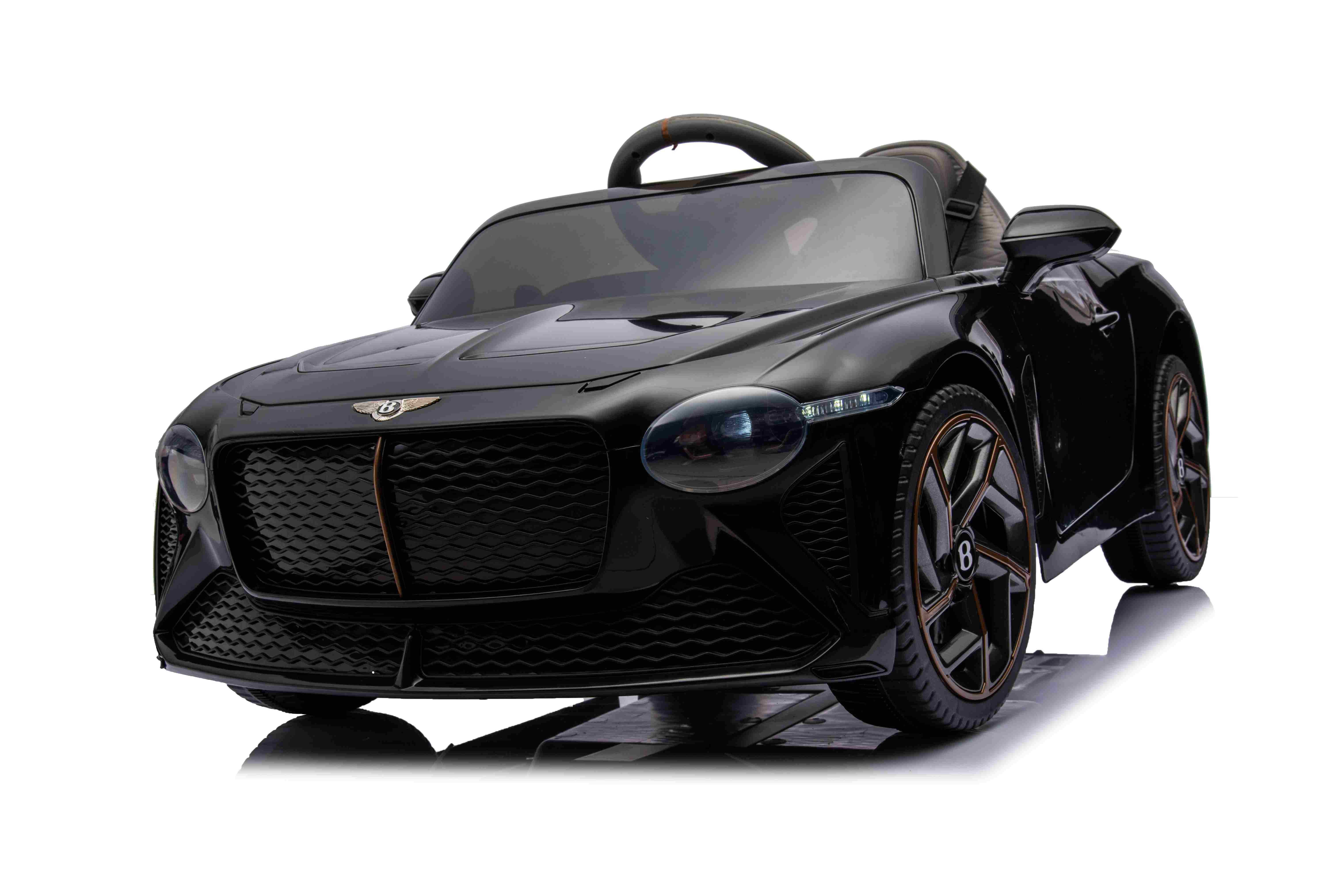 Vienvietis elektromobilis Bentley Bacalar, juodas