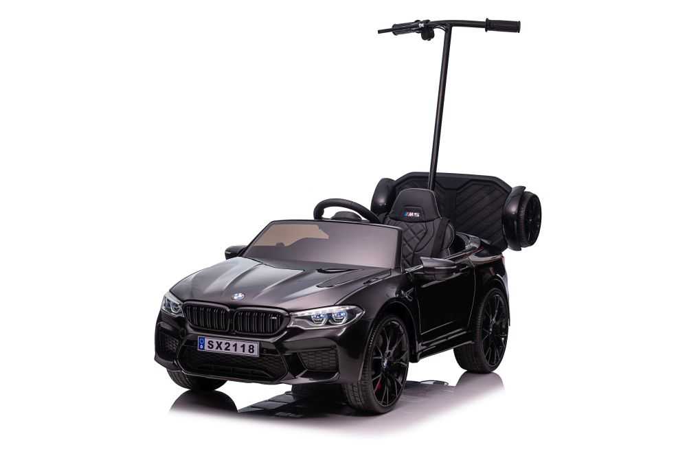 Elektromobilis BMW M5 su papildoma platforma,  lakuotas juodas