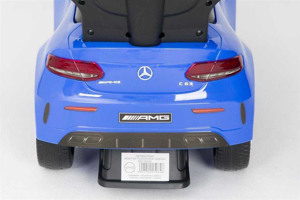 Paspiriamas automobilis su rankena - Mercedes C63, mėlynas