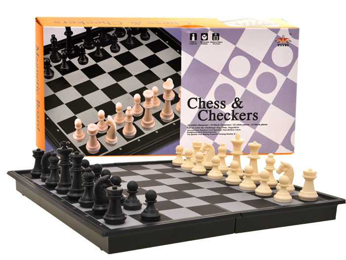 Magnetinė lenta su šaškėmis ir šachmatais