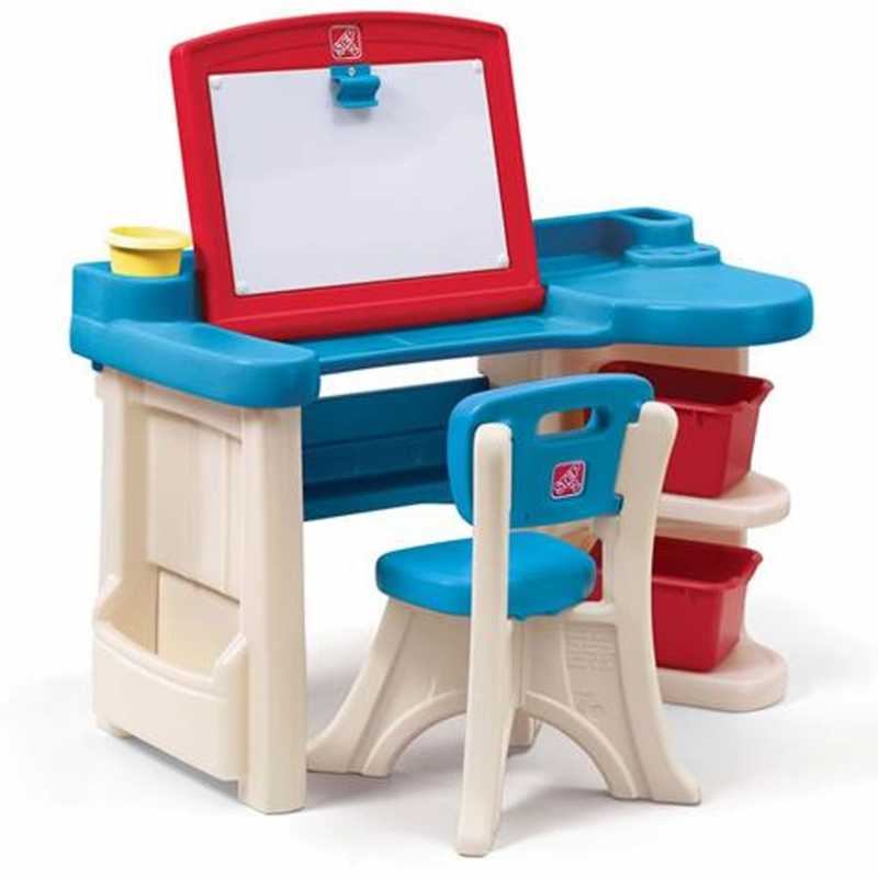 Vaikiškas rašomasis stalas su priedais